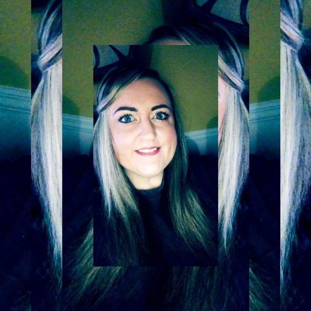 Meet your Posher, Ashley